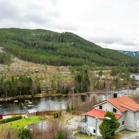 Homestay Holiday Rooms Gol
