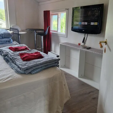 Holiday Rooms